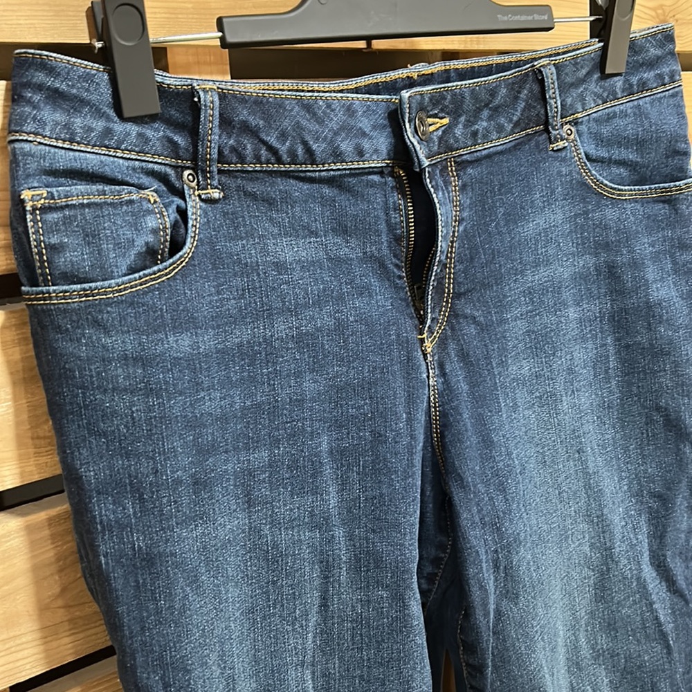 Sonoma mid rise capri